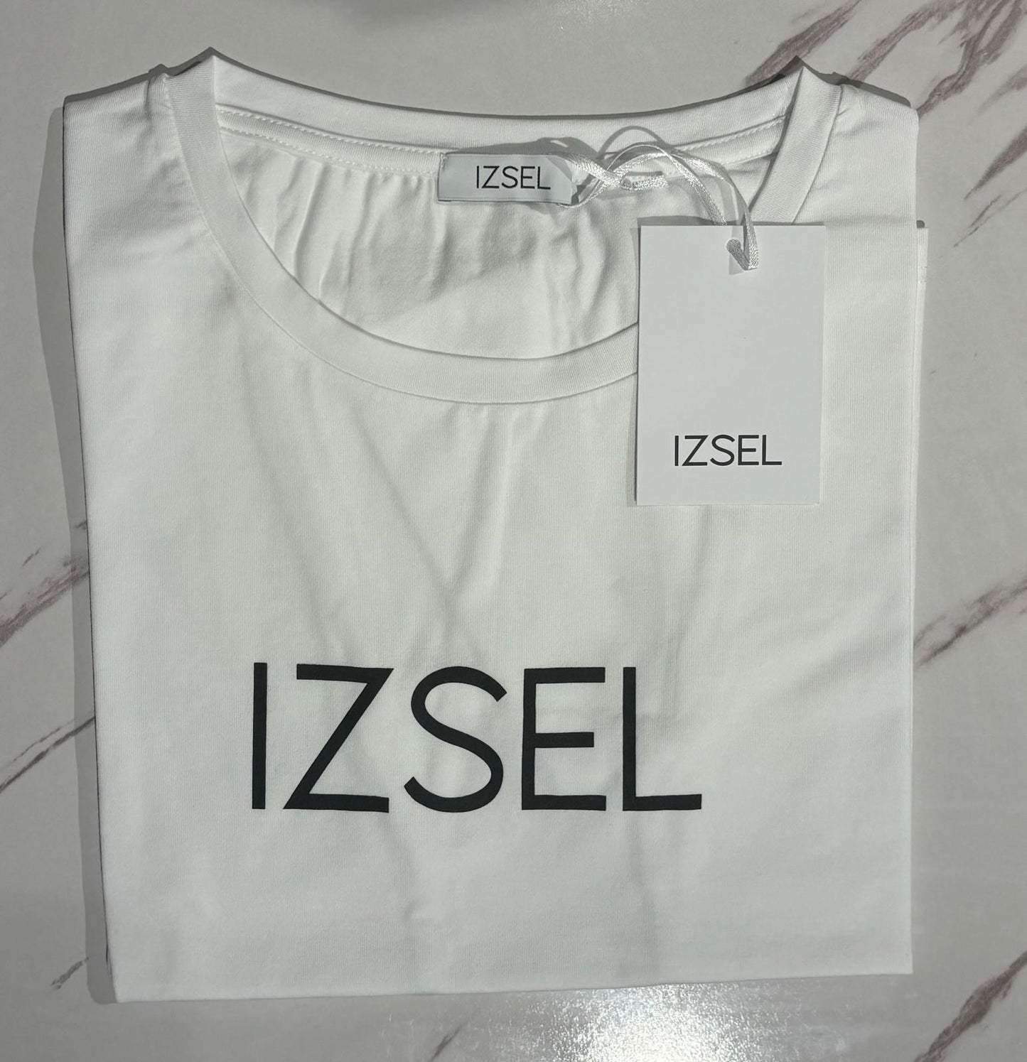 IZSEL T-shirt